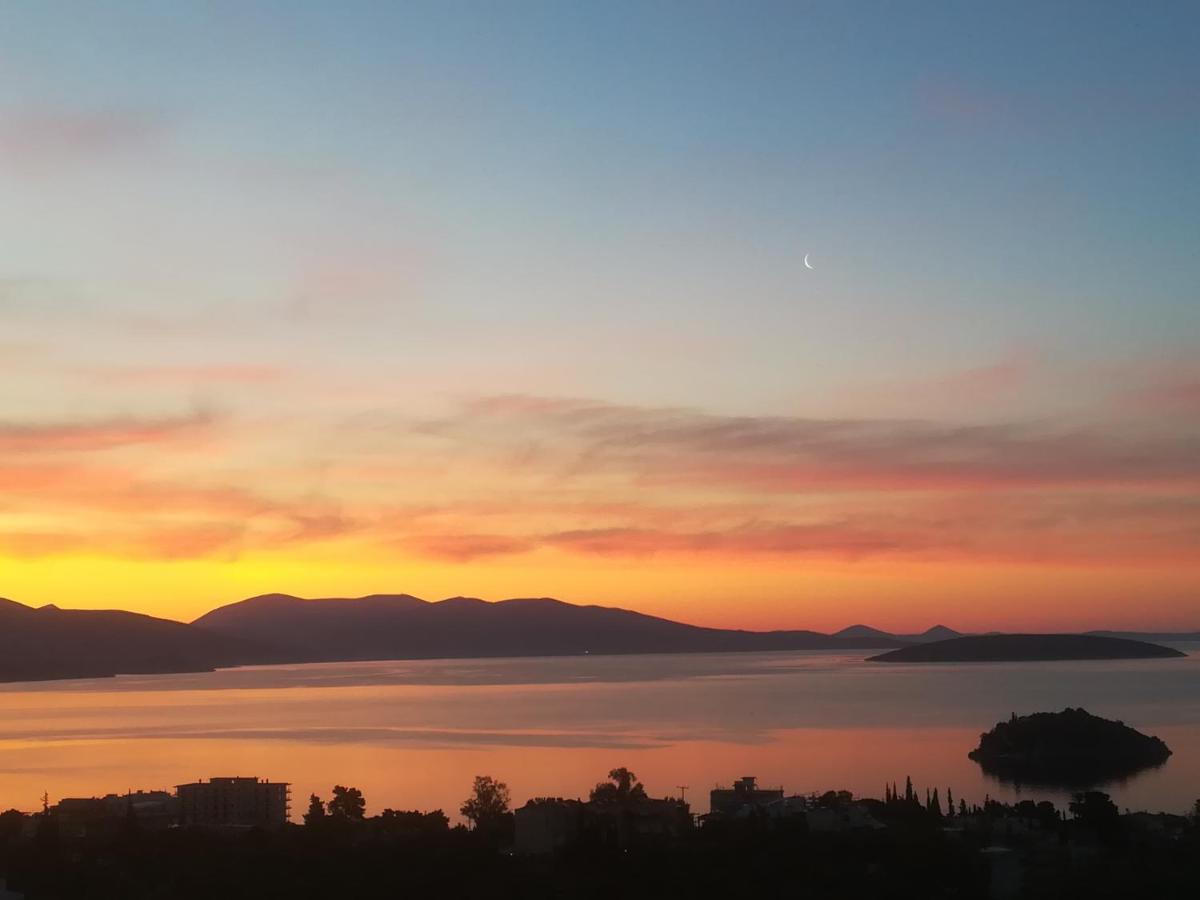 Villa Πέτρα, Ελιά Και Λεβάντα Tolón Esterno foto