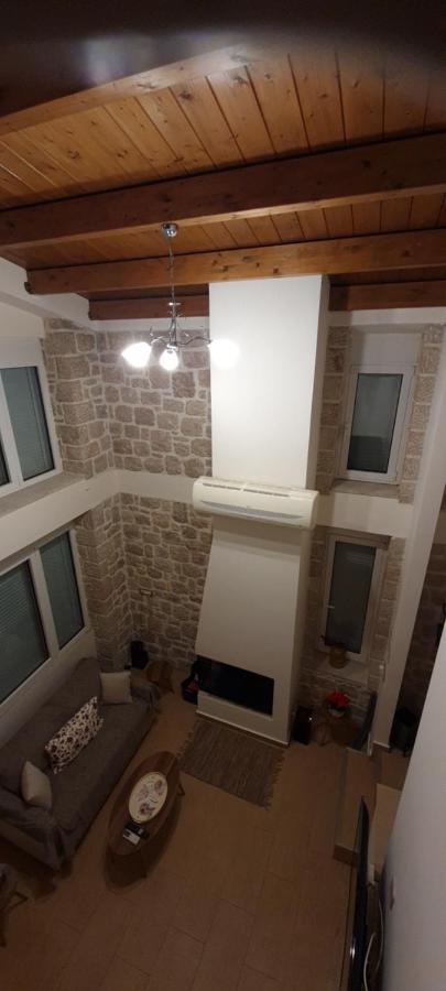 Villa Πέτρα, Ελιά Και Λεβάντα Tolón Esterno foto