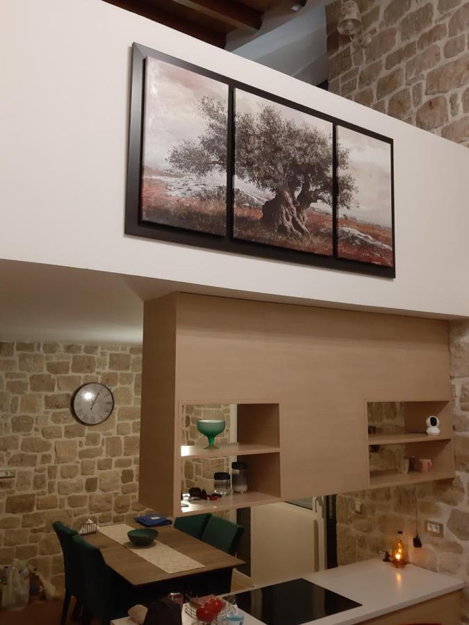 Villa Πέτρα, Ελιά Και Λεβάντα Tolón Esterno foto
