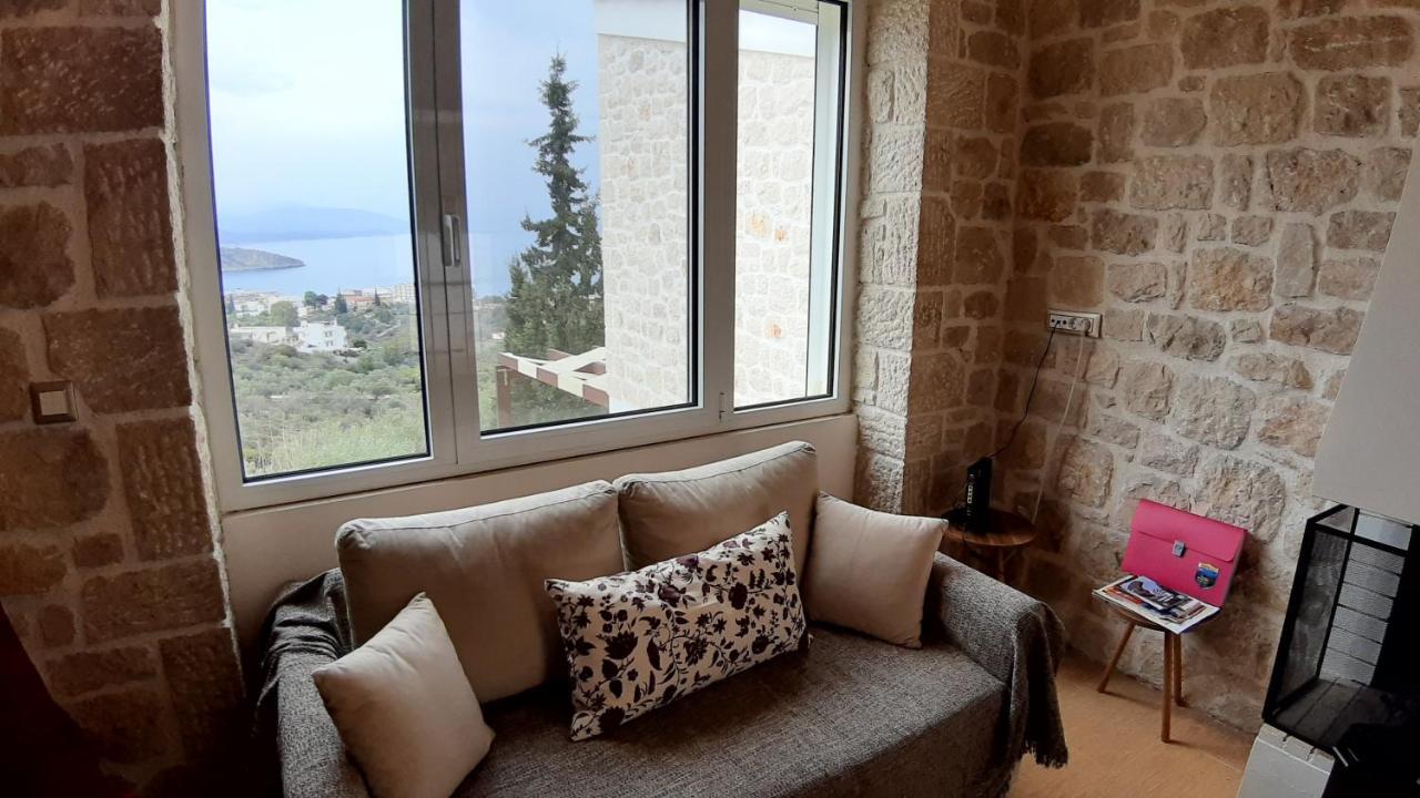 Villa Πέτρα, Ελιά Και Λεβάντα Tolón Esterno foto