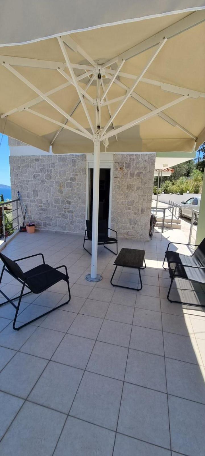 Villa Πέτρα, Ελιά Και Λεβάντα Tolón Esterno foto